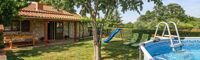 Ferienhaus mit Pool und Rutsche, I.D. Riva Tours