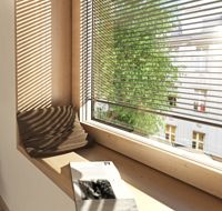 Fenster mit integriertem Sonnenschutz, Internorm