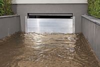 Hochwasserschutz für die Garage, PREFA GmbH Alu-Dächer und -Fassaden