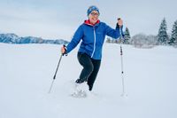 Winter im Allgäu, Schneeschuhwanderung im Allgäu, Freizeitprogramm für Best Ager im Allgäu