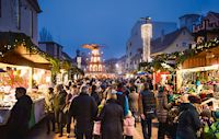 Weihnachten, Weihnachtsmarkt, Xmas, X-Mas, Buden, Marktbuden, Geschenke, Lichterkette, Lichterglanz, Allgäu, Alpen, Bodensee, Bregenz, Bregenz Tourismus und Stadtmarketing