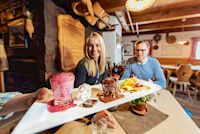 Essen im Restaurant, Hochkönig Tourismus